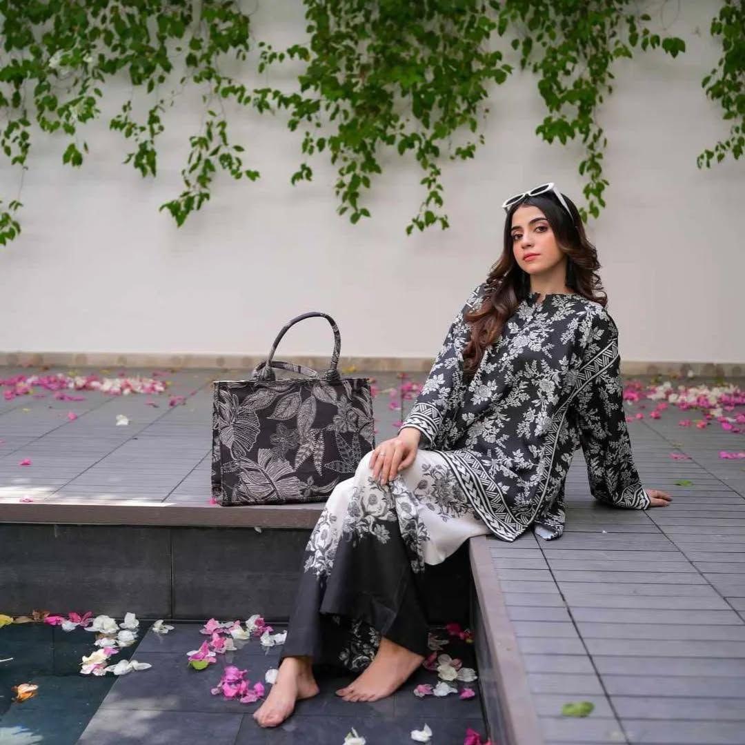 Elegant Women’s Raw Silk 2-Piece Shirt & Trouser Set