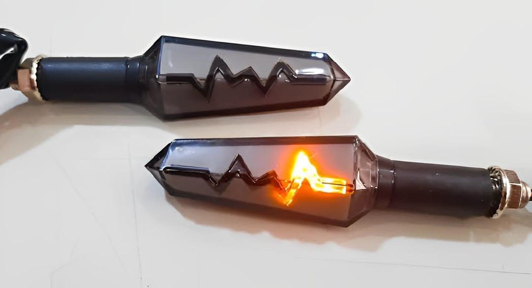 Pack of 2 Heartbeat LED Indicators for Bikes – Universal Fitting Trend Nexus