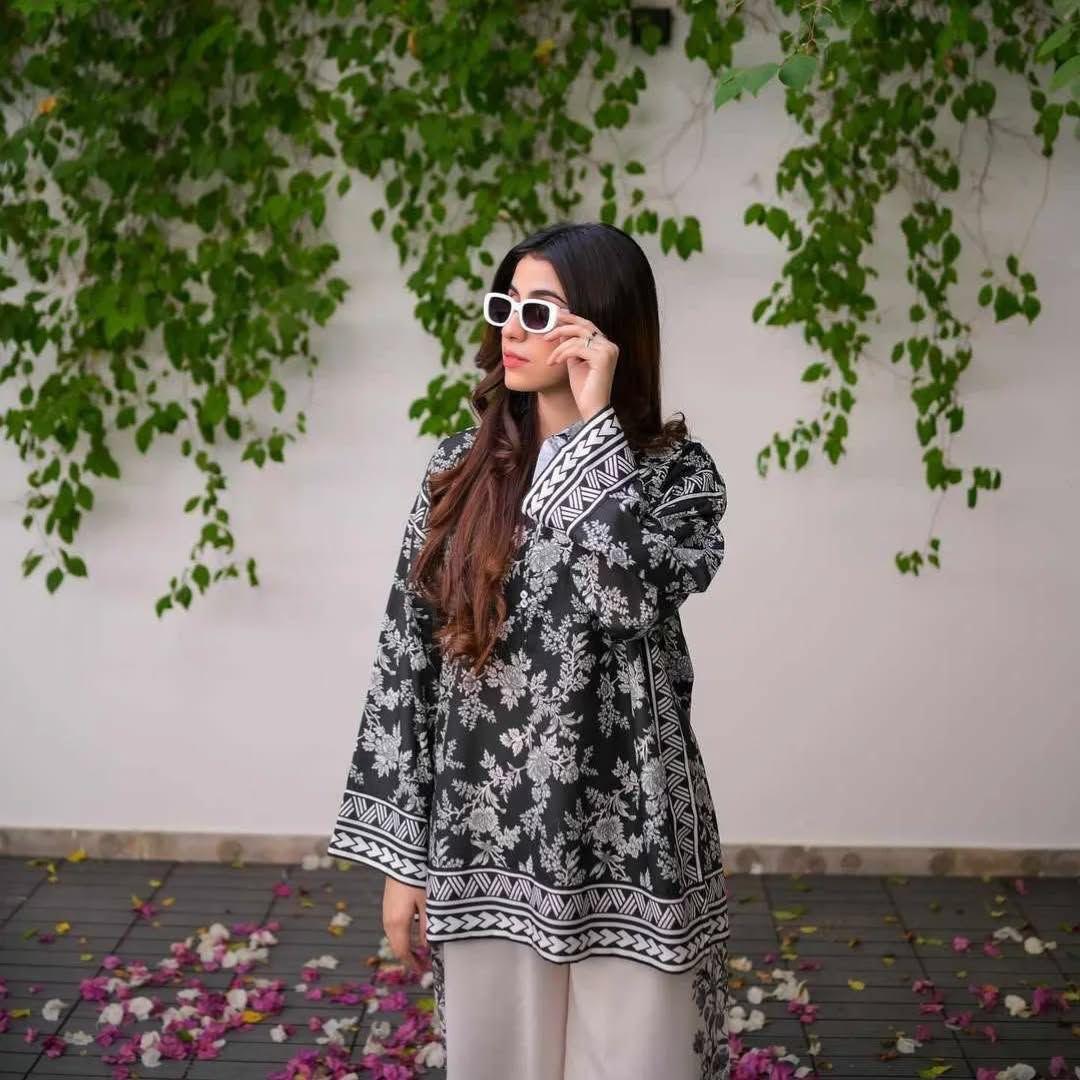 Elegant Women’s Raw Silk 2-Piece Shirt & Trouser Set