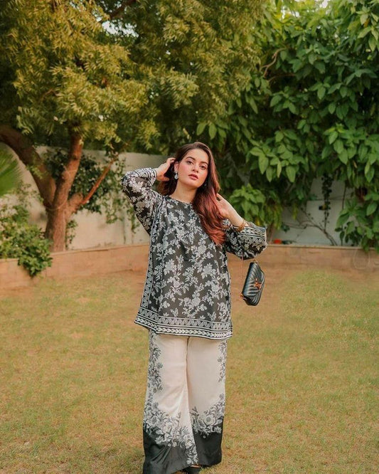 Elegant Women’s Raw Silk 2-Piece Shirt & Trouser Set