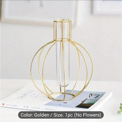 Aurora™ Golden Geometric Desktop Vase – Modern Decorative Accent (1 Pc) Trend Nexus