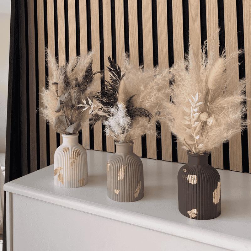 Mini Ribbed Concrete Flower Vase with Golden Flakes Trend Nexus