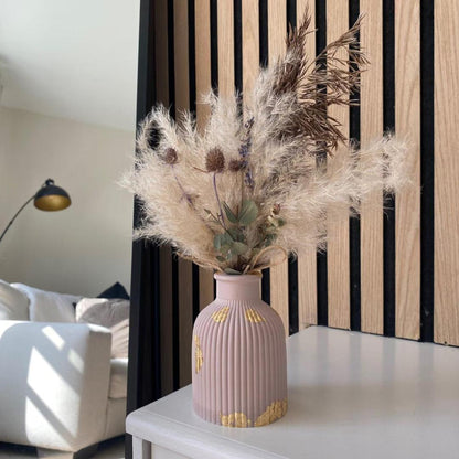 Mini Ribbed Concrete Flower Vase with Golden Flakes Trend Nexus