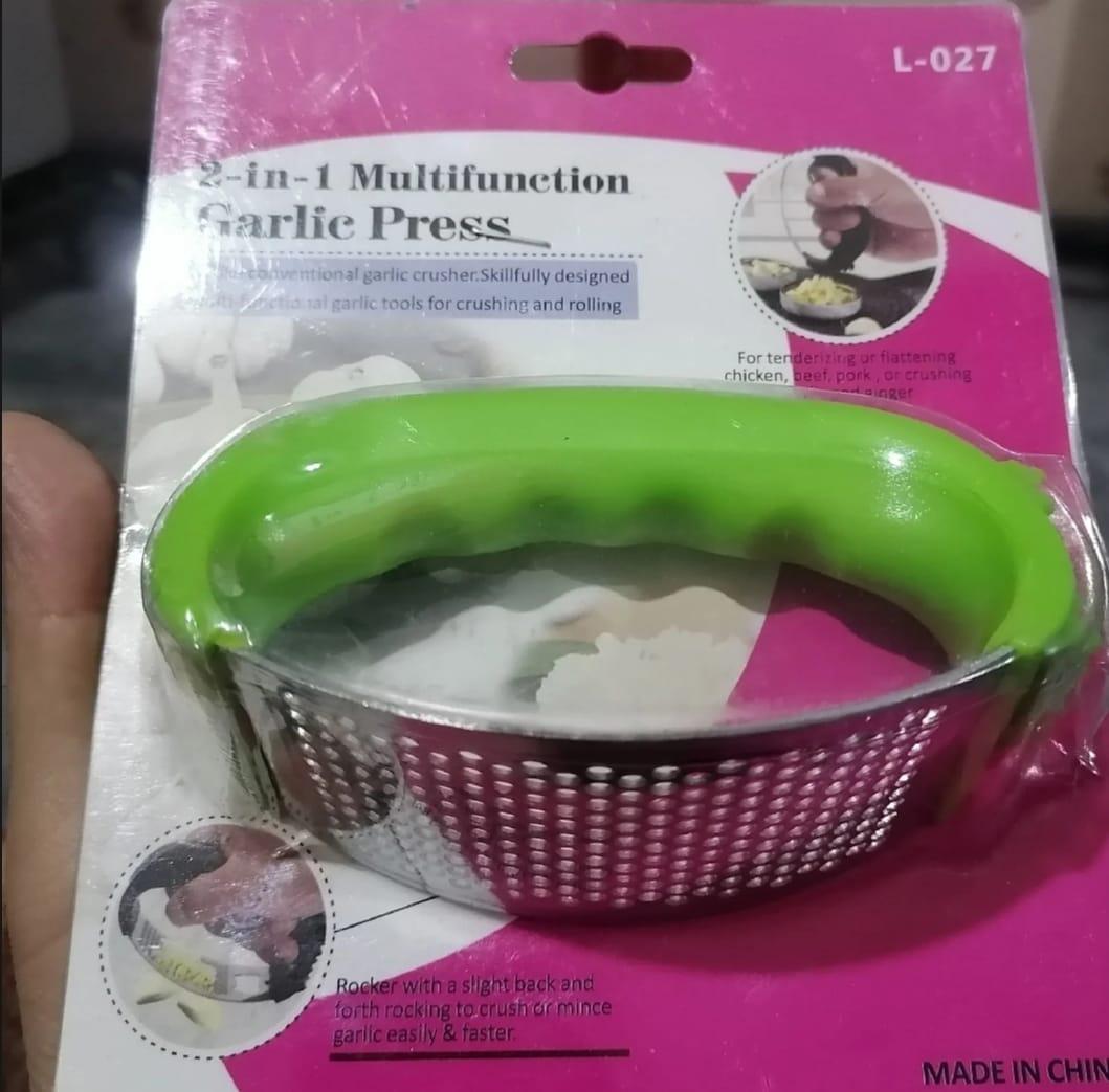 Stainless Steel Garlic Press - 1 Pc for Effortless Cooking Trend Nexus